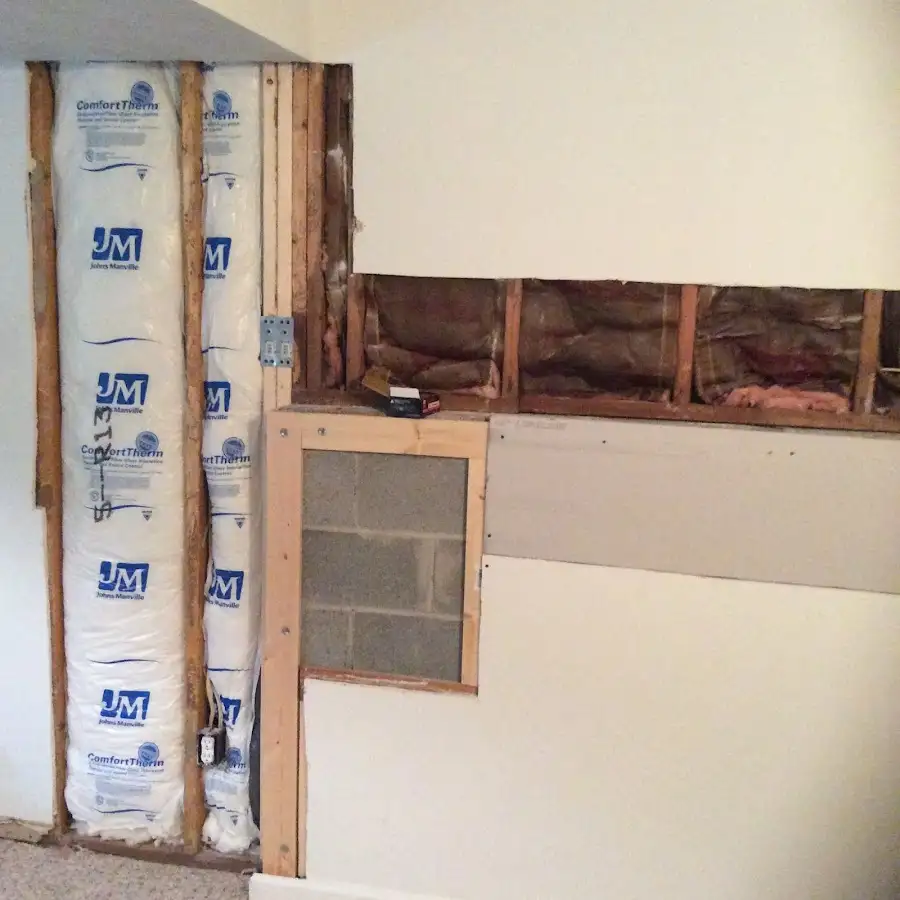 Wall insulation replacement during Structural Drying in Ishpeming